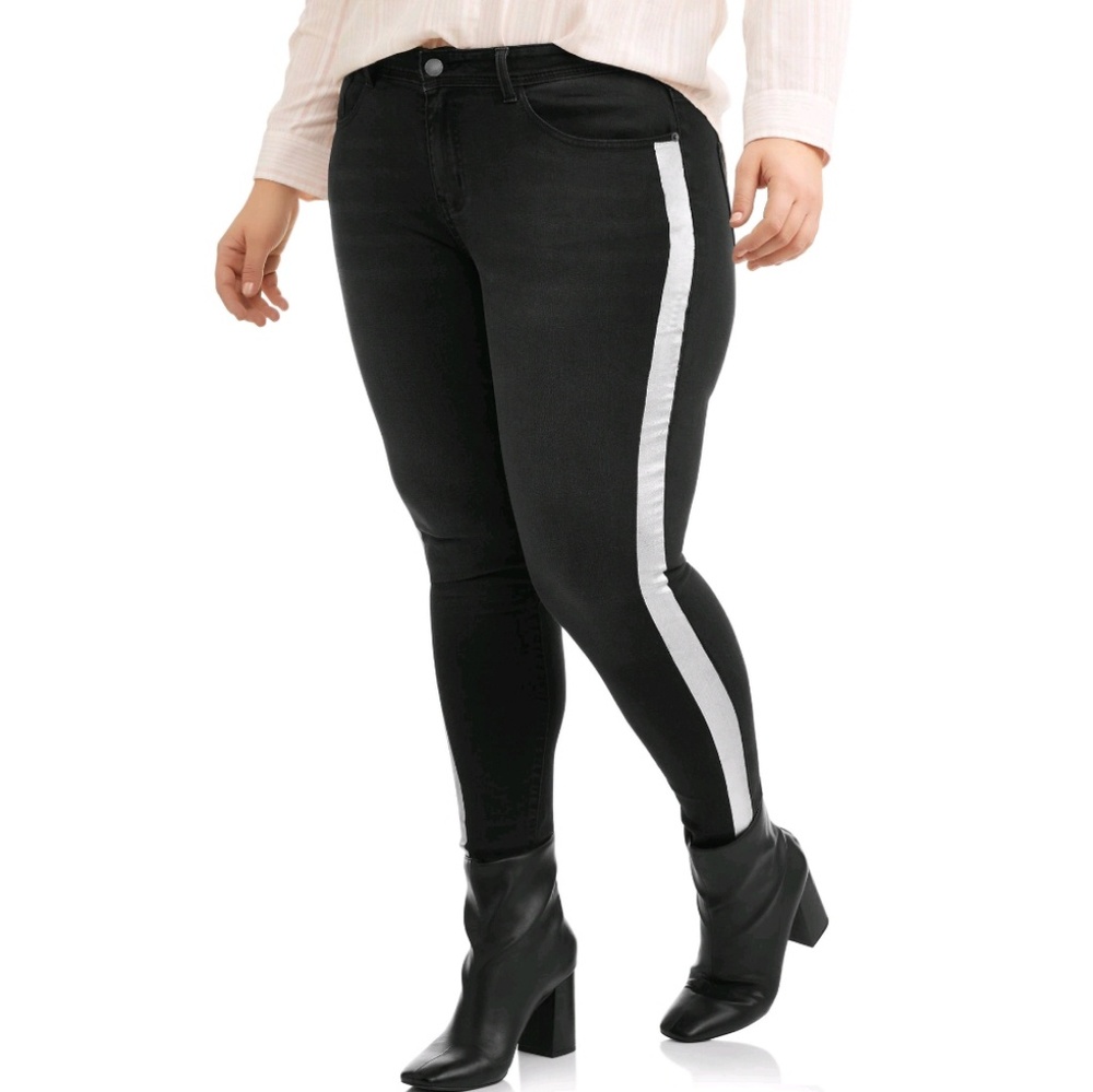 🆕️Denim Jean w/Foil Tux Stripe